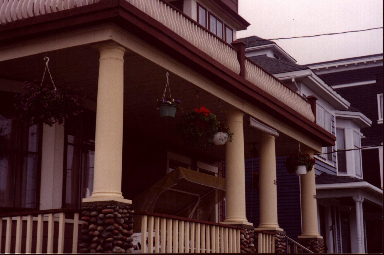 COLUMNS2